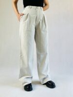 شلوار نیم بگ کتان کاغذی پیلی دار