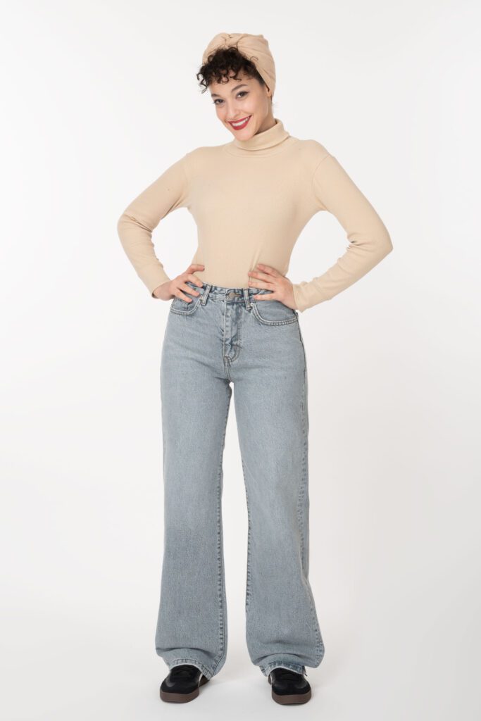 شلوار جین نیم بگ دخترانه آبی